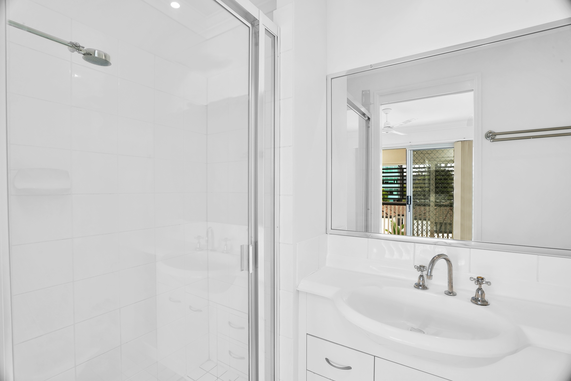 6/50 Macdonnell St, Toowong, QLD 4066 Australia